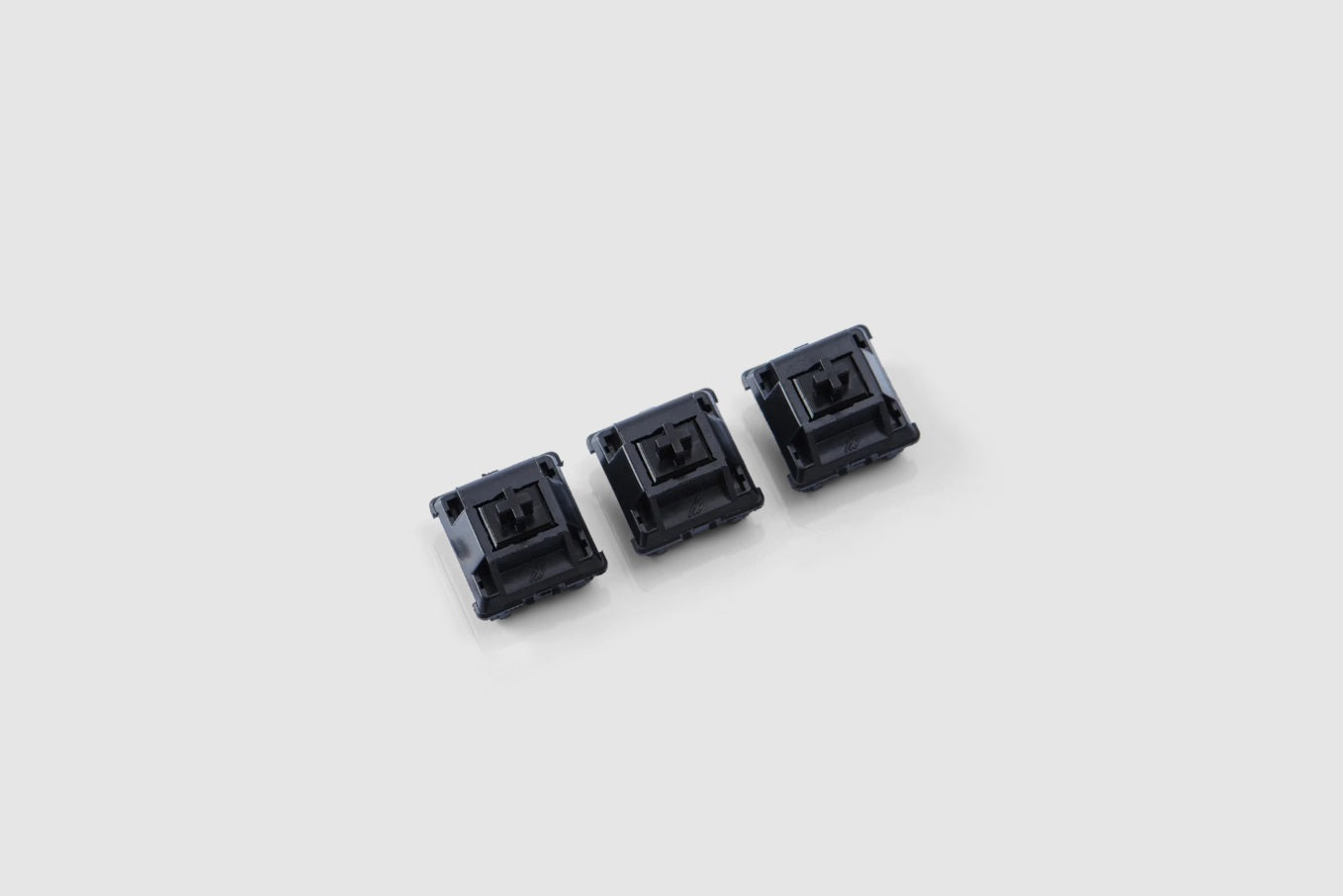 AE Switches Blaecks - Lineær